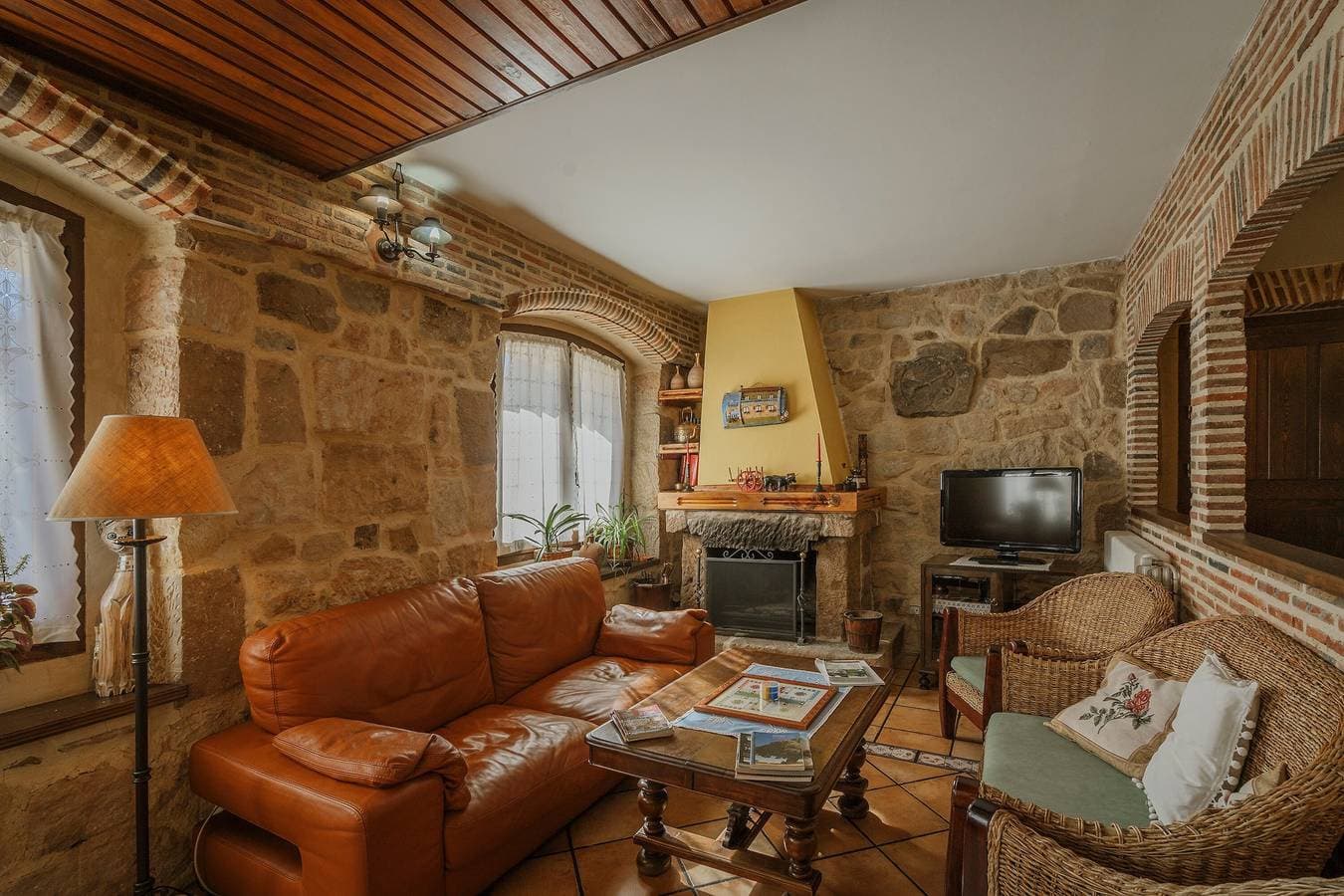 Foto 3 von 37: Ferienhaus 'Casa Rural Del Médico' mit Bergblick, privater Terrasse und WLAN