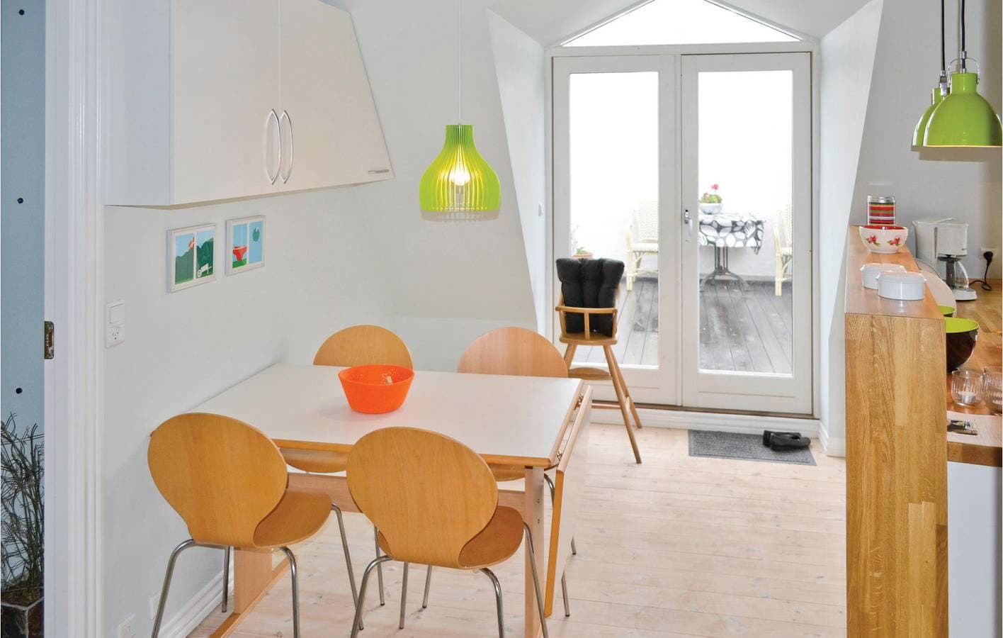 Foto 9 von 26: Ferienwohnung für 6 Personen mit Terrasse