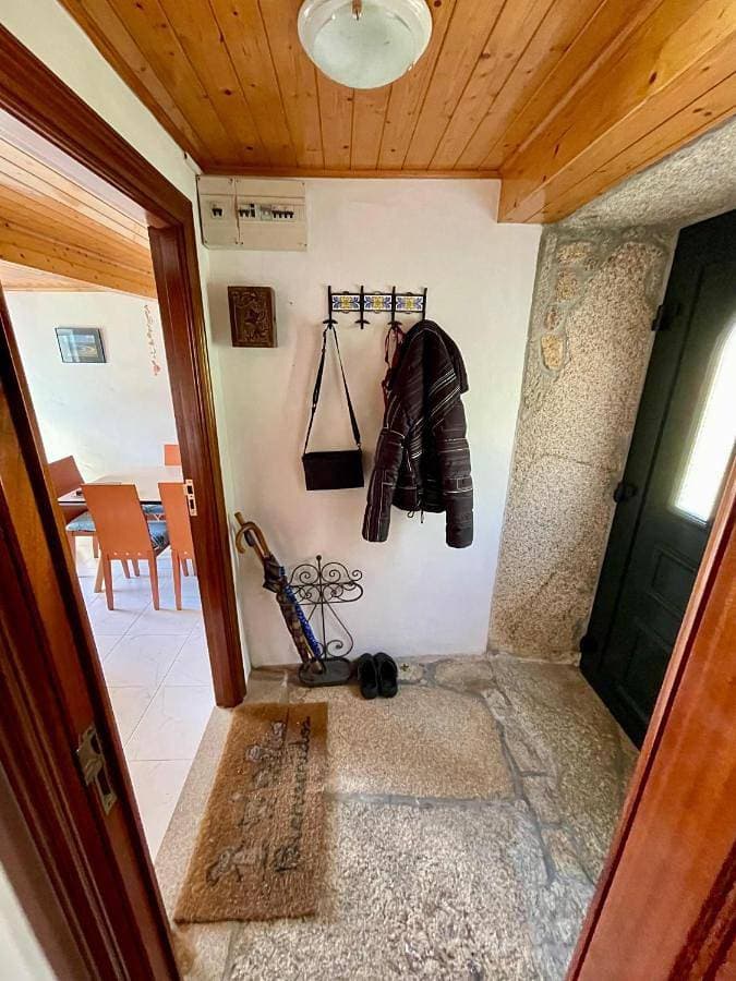 Foto 2 von 33: Three-Bedroom House