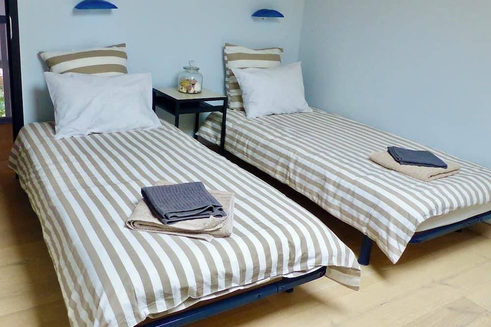 Foto 5 von 30: Villa les Cormorans for 11 people 150 metres from the beach