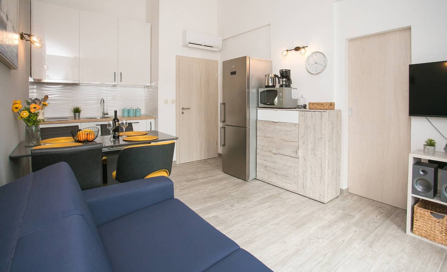 Foto 5 von 22: 2-Zimmer-Ferienwohnung mit Terrasse und Meerblick Necujam, Solta A-5178-a