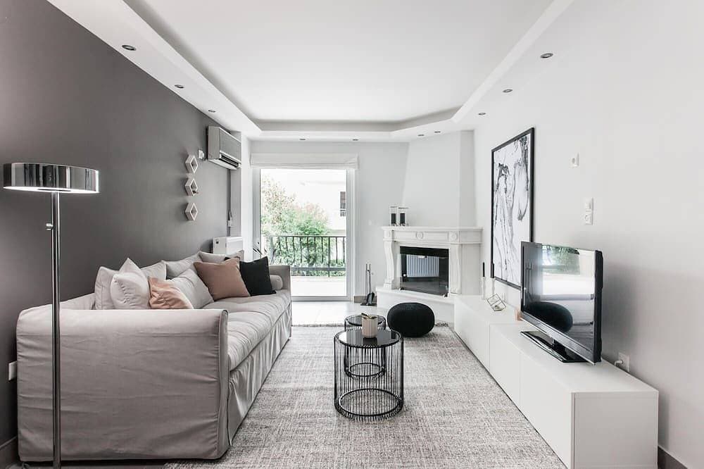 Foto 11 von 26: Modernisierte und geräumige 2Bd Wohnung in Chalandri