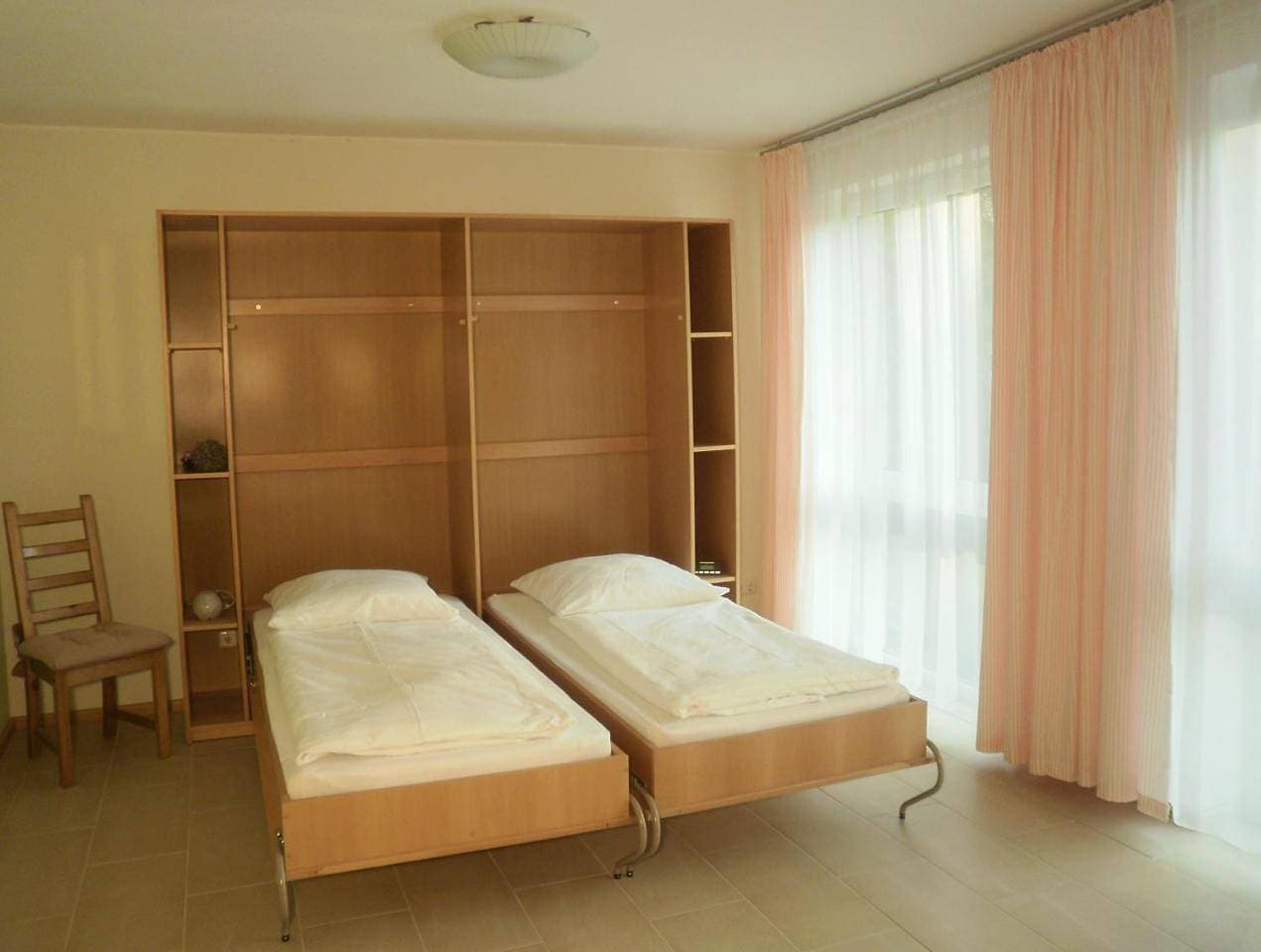 Foto 11 von 14: One-Bedroom Apartment with Lake View