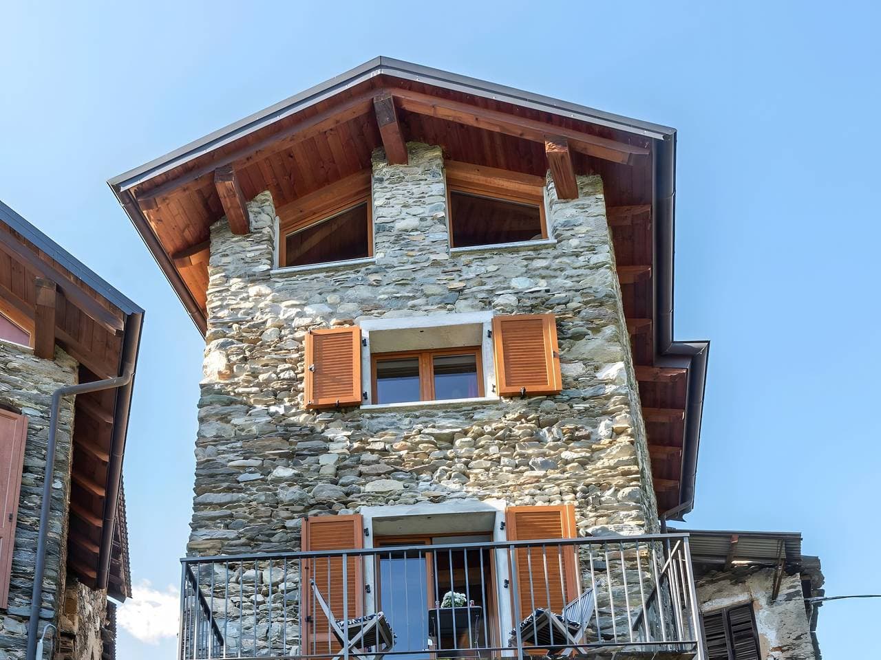 Foto 10 von 37: Ferienhaus 'Casa Bianca' mit Seeblick, privater Terrasse und WLAN