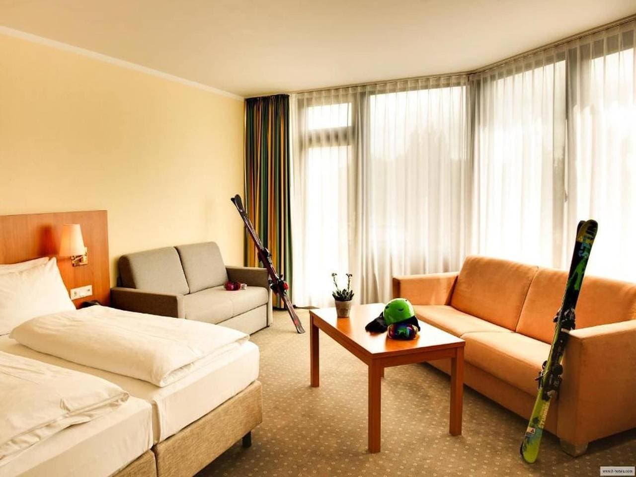 Foto 2 von 55: Sunday Hotel Willingen Comfort mit Bergblick