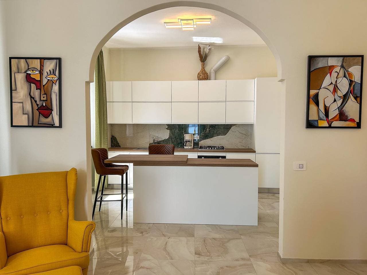 Foto 7 von 40: Giulia edle Ferienwohnung direkt am Comer See