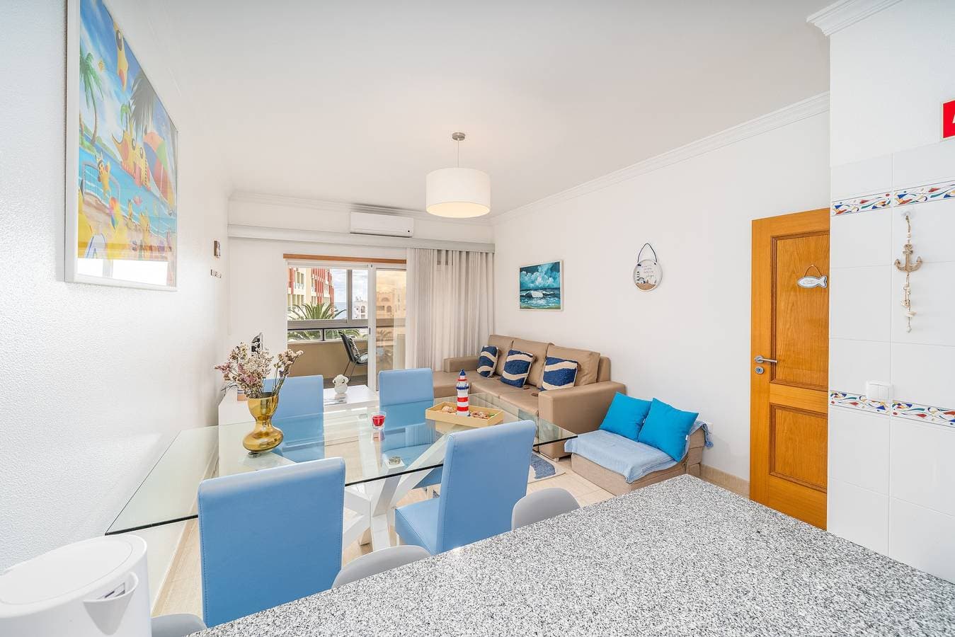 Foto 8 von 25: Ferienhaus 'Pikachu House' mit Meerblick, WLAN und Klimaanlage