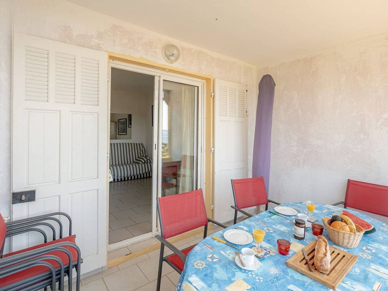 Foto 6 von 10: Gemütliche Wohnung mit Terrasse und Parkplatz in Lavandou