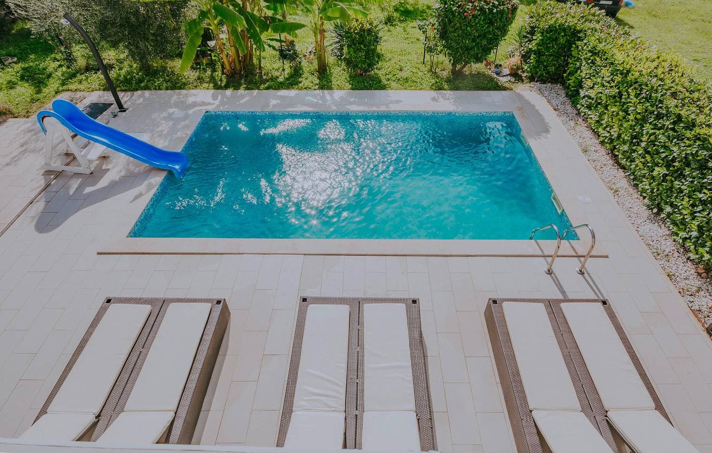 Foto 12 von 34: Charmante 2-Zimmer-Wohnung mit Pool und Terrasse in der Nähe von Brtonigla