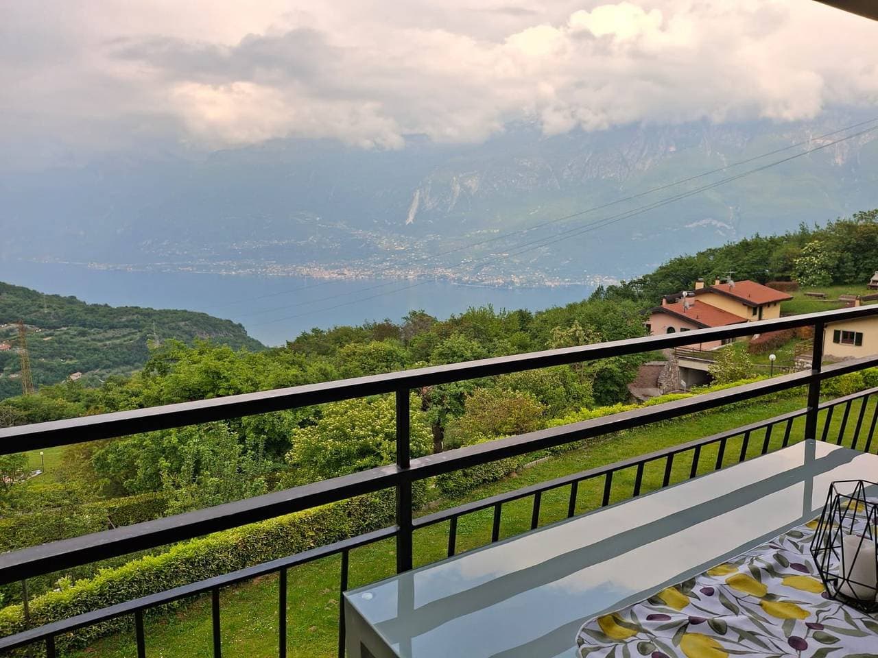 Foto 12 von 30: Appartement Marco by Gardaseeappartements mit Seeblick