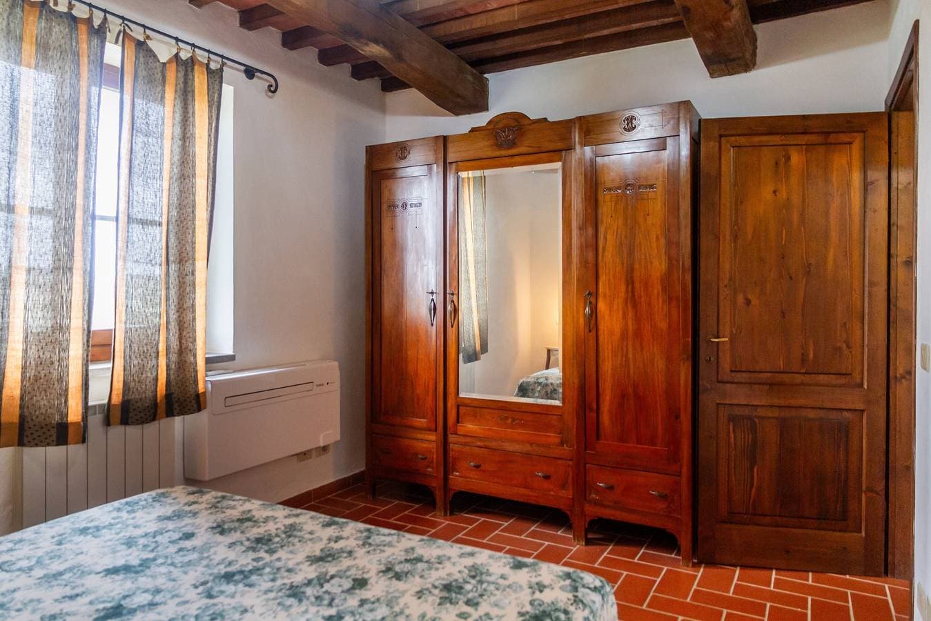 Foto 11 von 27: Ferienwohnung 'Riccio' mit Gemeinschaftspool, WLAN und Klimaanlage