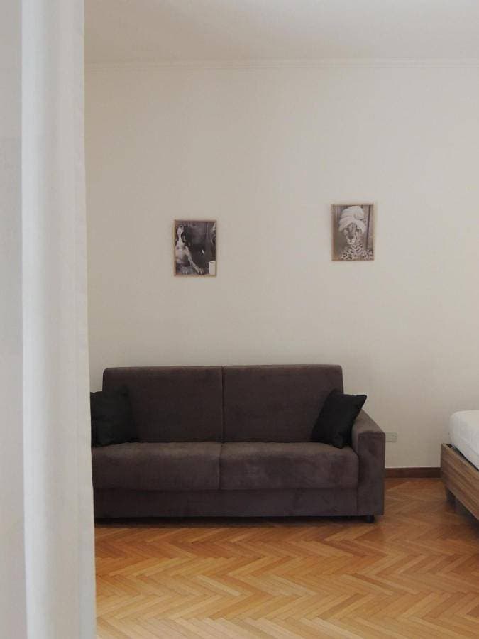 Foto 4 von 28: One-Bedroom Apartment