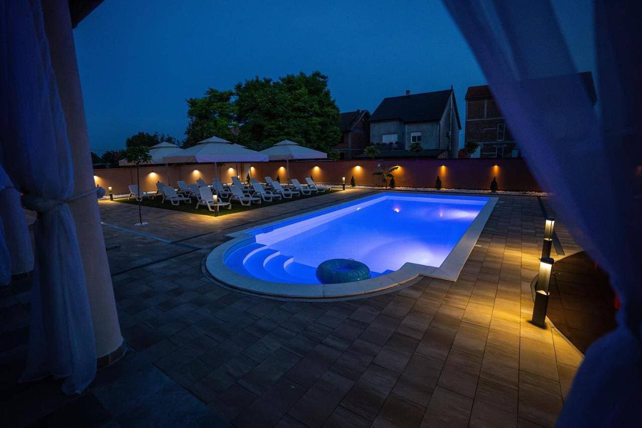 Foto 6 von 8: Villa with Private Pool