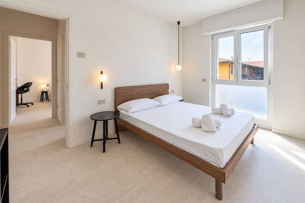 Foto 2 von 30: Lake Iseo - Waterfront House | Sarnico