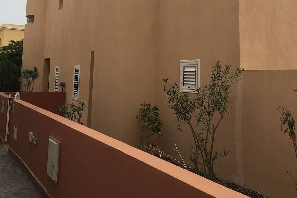 Foto 11 von 20: Neu möbliertes, Stadthaus, ruhige Wohnanlage, großer, privater Pool