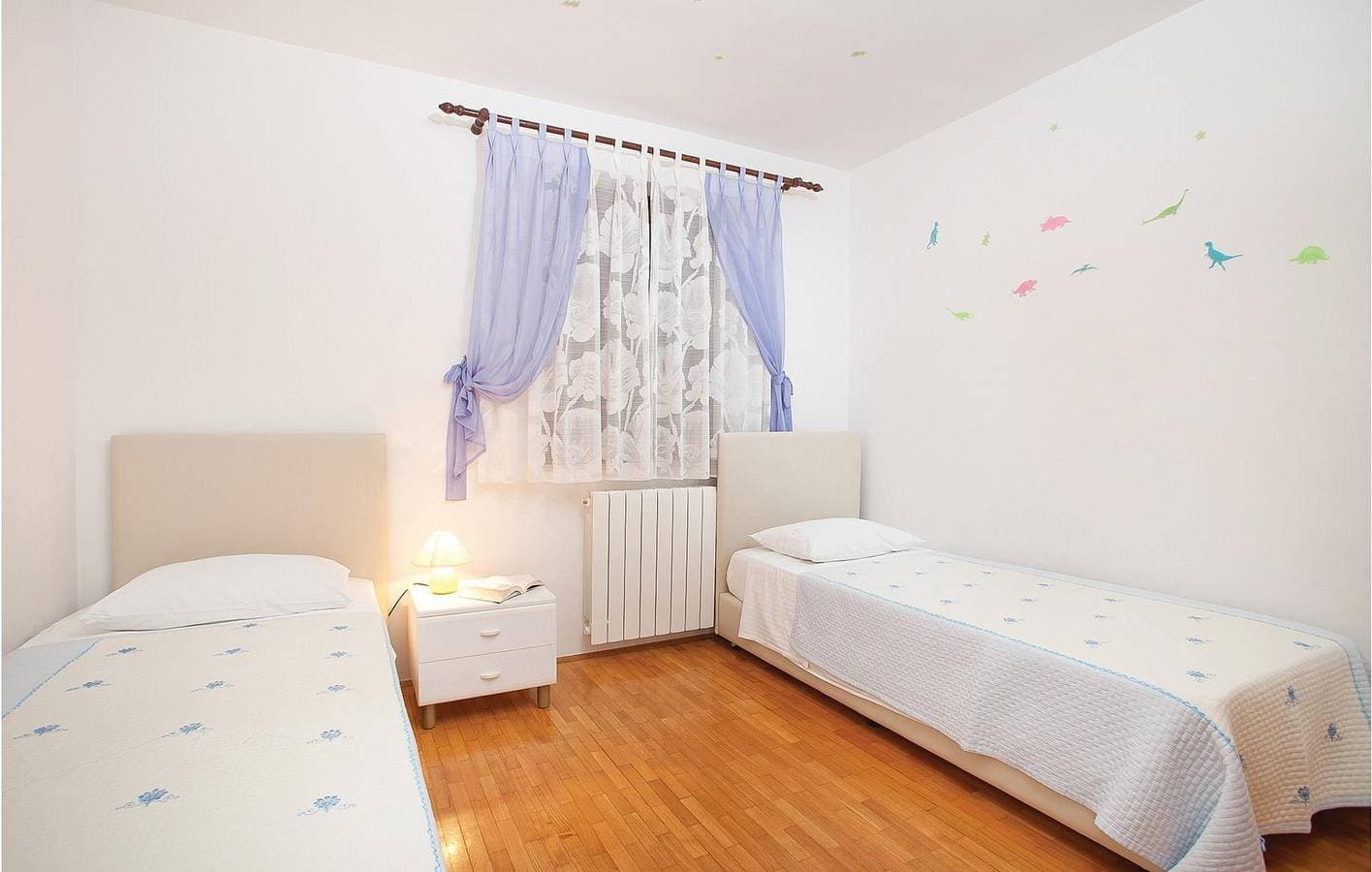 Foto 9 von 19: Gemütliche Ferienwohnung, 600 m vom Strand entfernt, mit WLAN, Klimaanlage und Terrasse