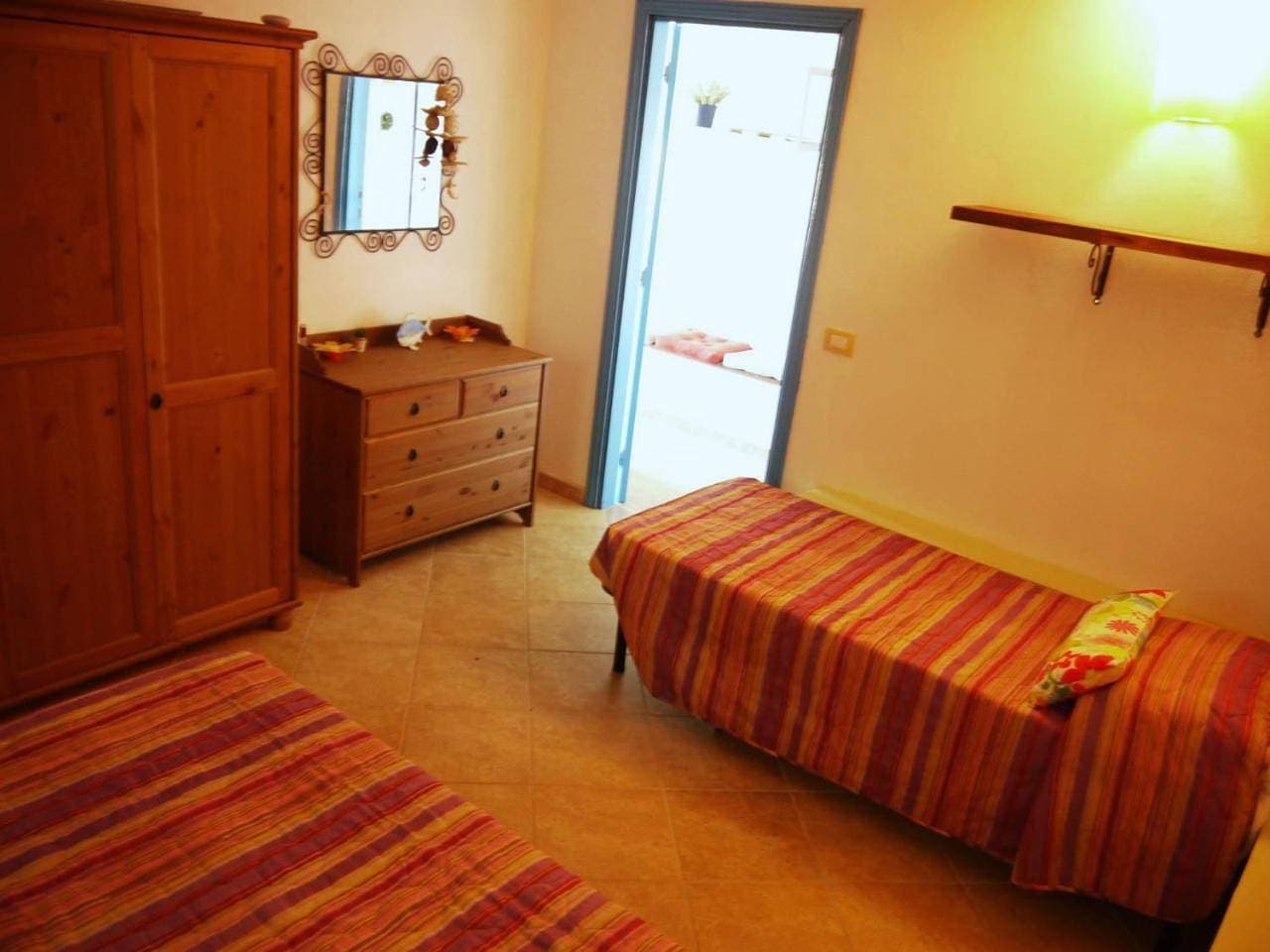 Foto 10 von 10: Double Room with Private Bathroom
