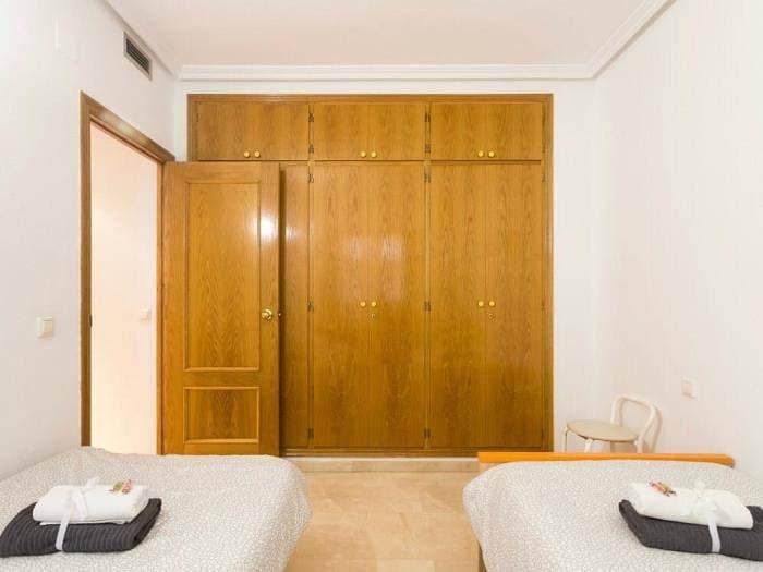 Foto 3 von 23: Ferienwohnung für 4 Personen mit Balkon/Terrasse