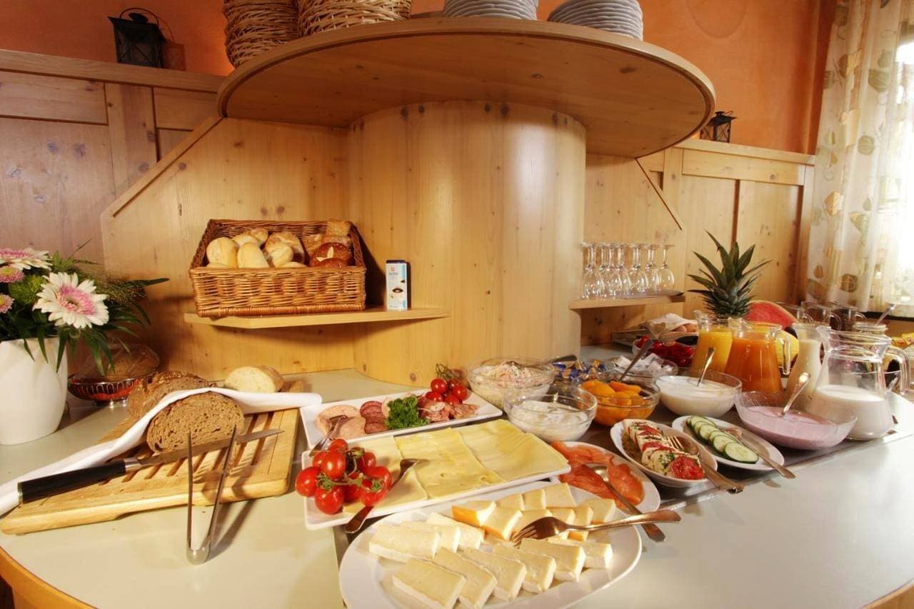 Foto 4 von 17: Family Room