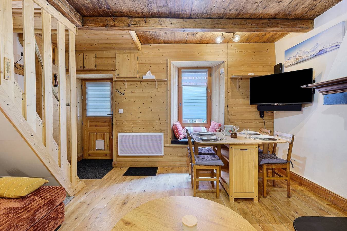 Foto 8 von 31: Ferienhaus „Le Nid Savoyard“ mit Bergblick, Balkon und WLAN
