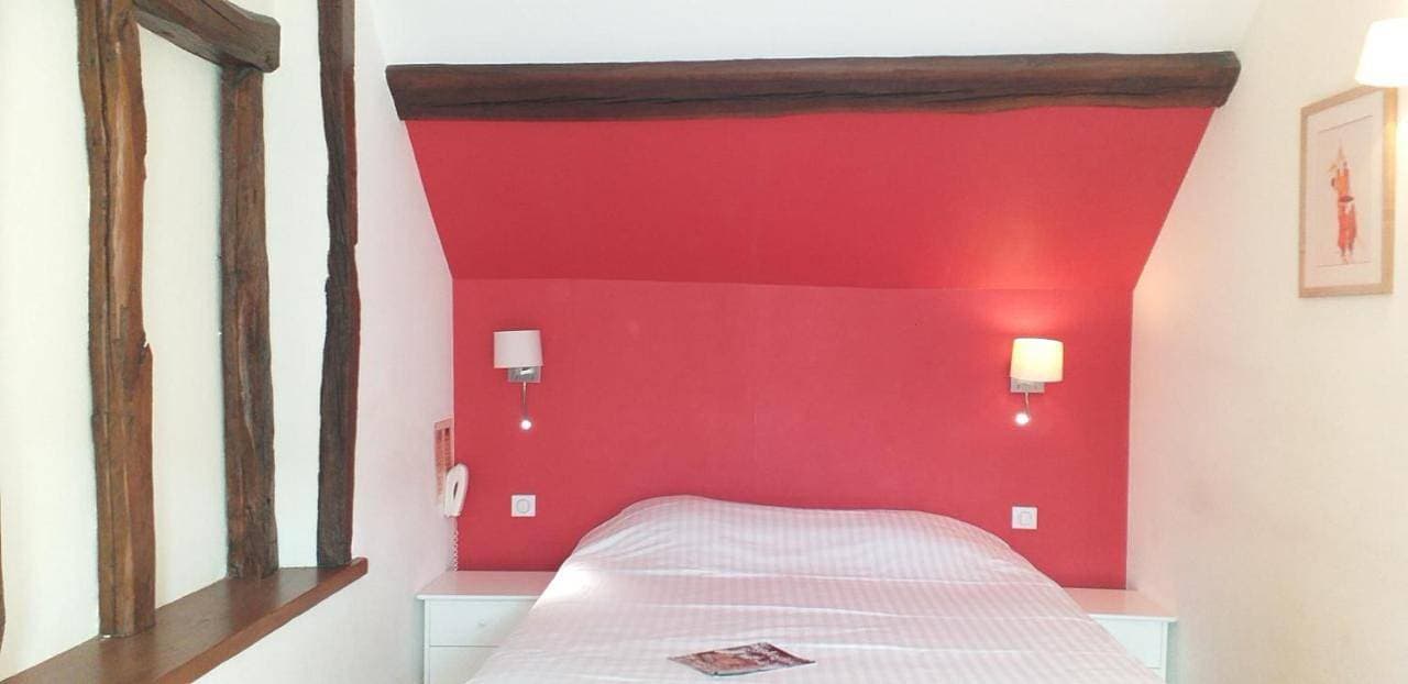 Foto 6 von 10: Quadruple Room with Bath