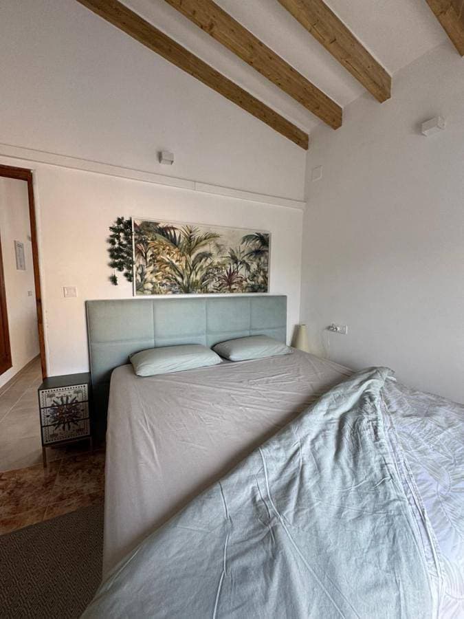 Cozy House in the Mountains with Sea Views 1