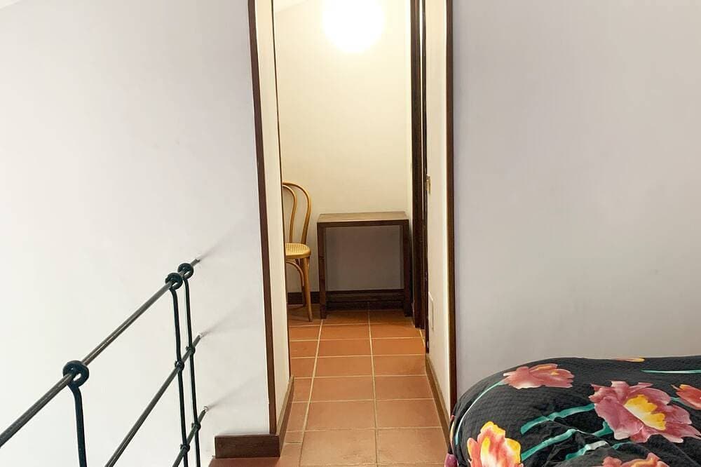 Foto 4 von 30: Bracciano Lake Farmhouse - Apt. Blue