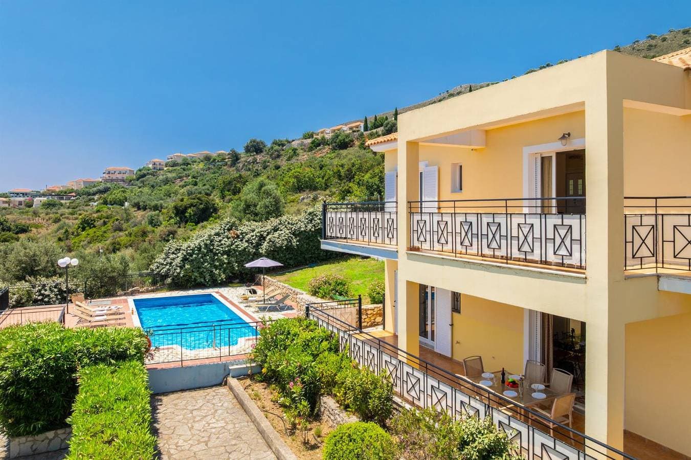 Foto 10 von 34: Villa für 6 Personen mit Garten