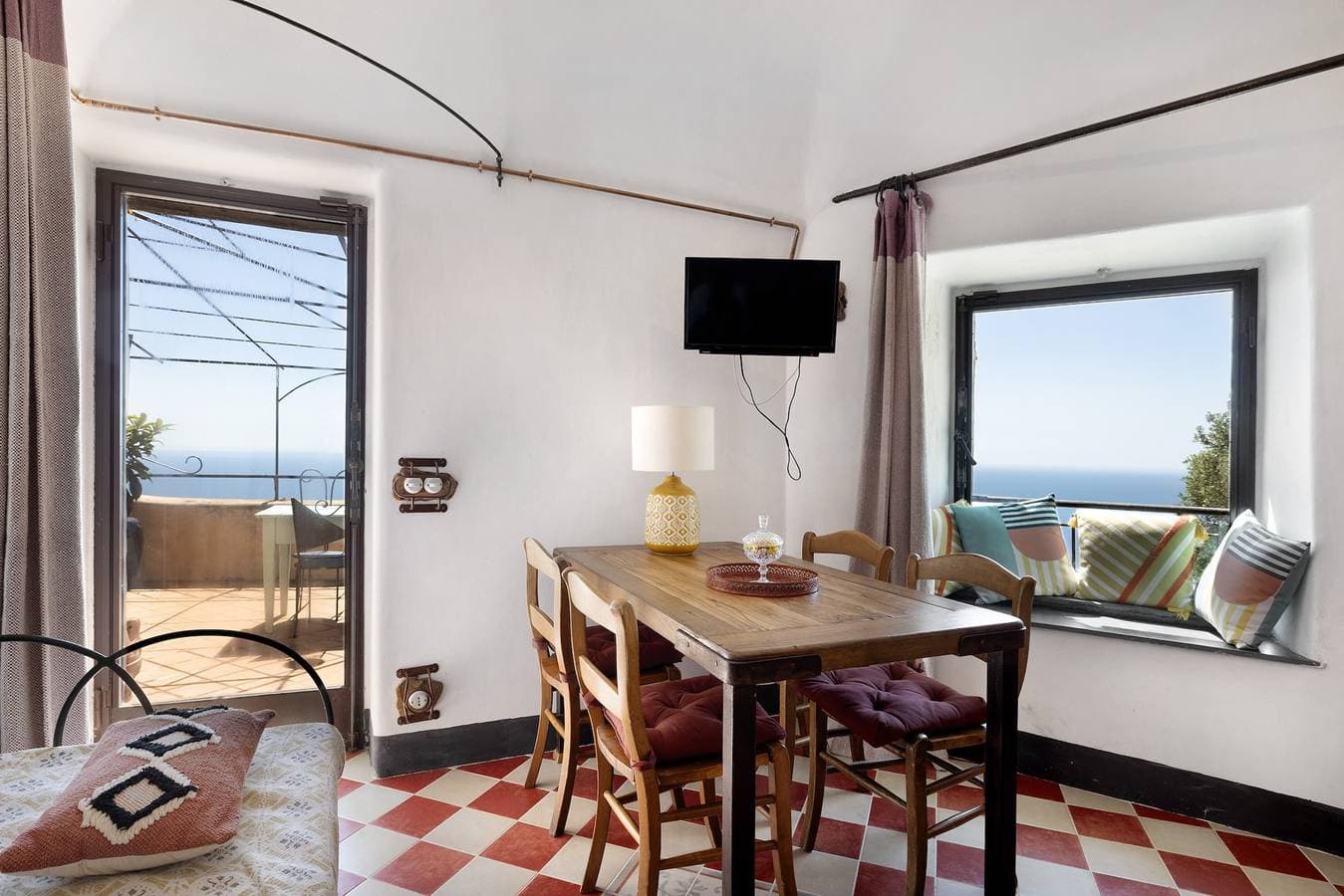 Foto 12 von 29: Ferienwohnung 'Nespolo' mit Meerblick, WLAN und Klimaanlage