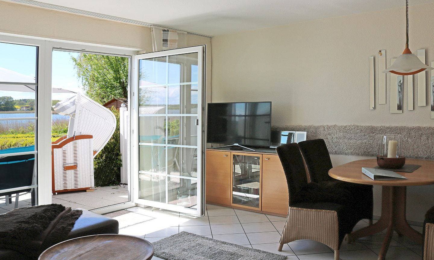 Foto 4 von 26: Haus mit Seeblick, gratis Sauna- und Schwimmbadnutzung - Fährhaus Sellin Nr.12