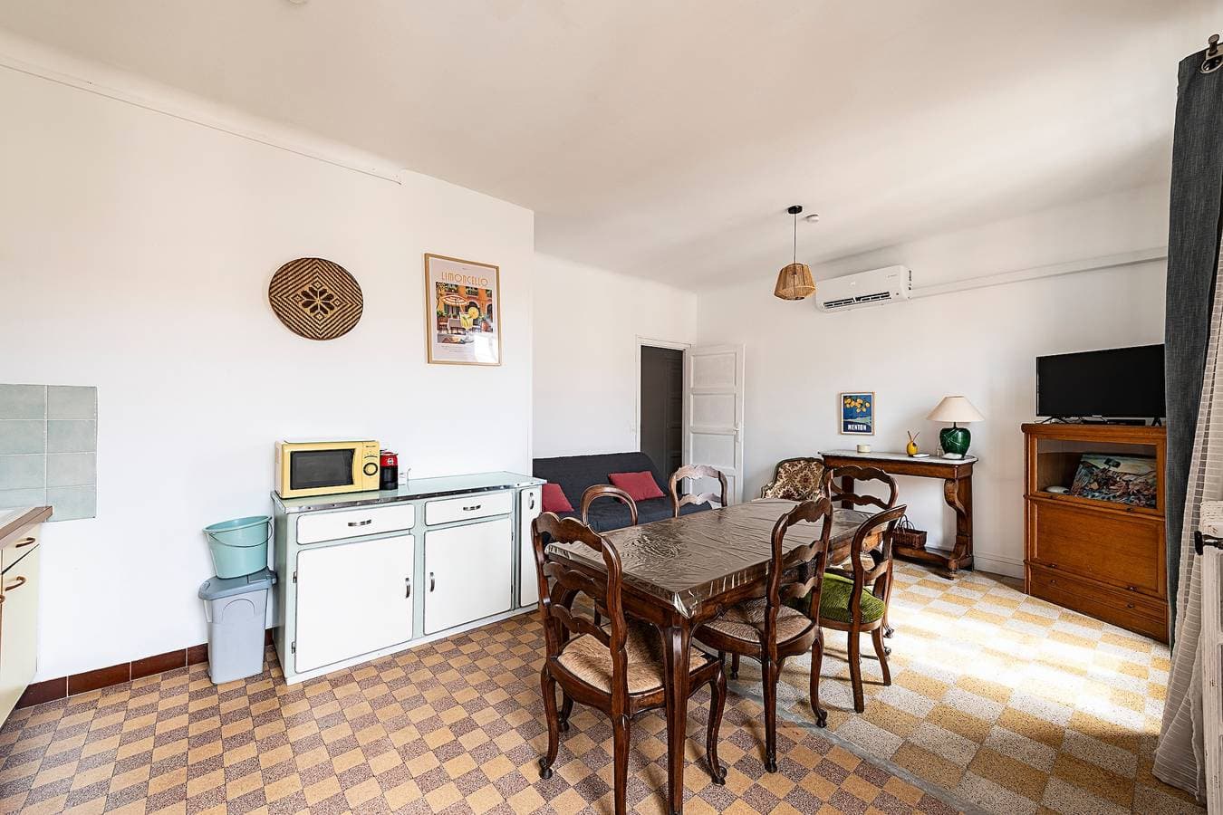Foto 8 von 15: Ferienwohnung für 4 Personen mit Balkon