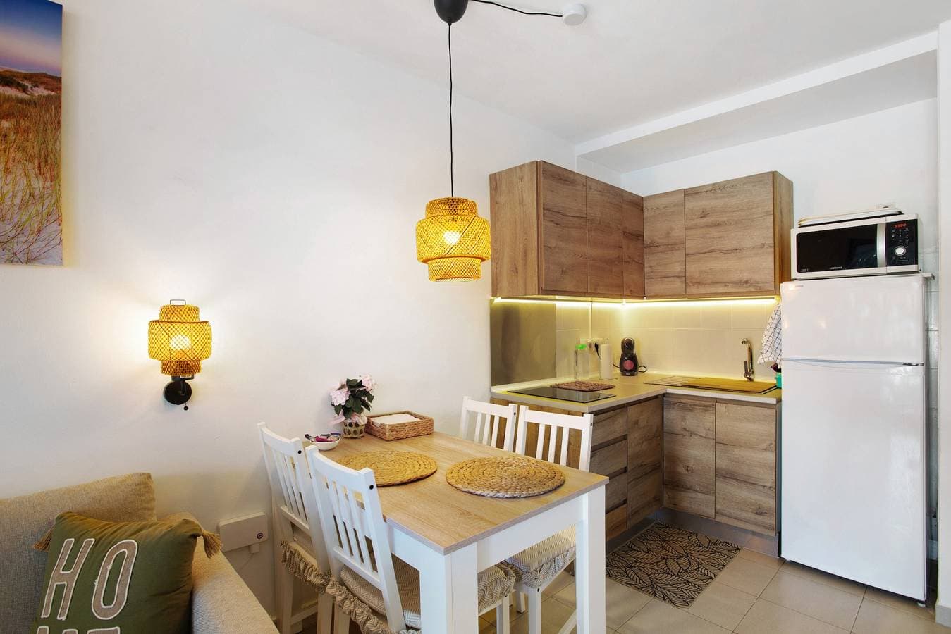 Foto 8 von 32: Ferienwohnung 'Views Of Sunsets' mit Meerblick, Gemeinschaftspool und WLAN