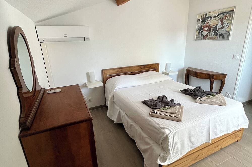 Foto 5 von 30: T2 Wohnung, 40 m2 350 m vom Strand von Lecques, ruhig. Klimaanlage, privater Parkplatz