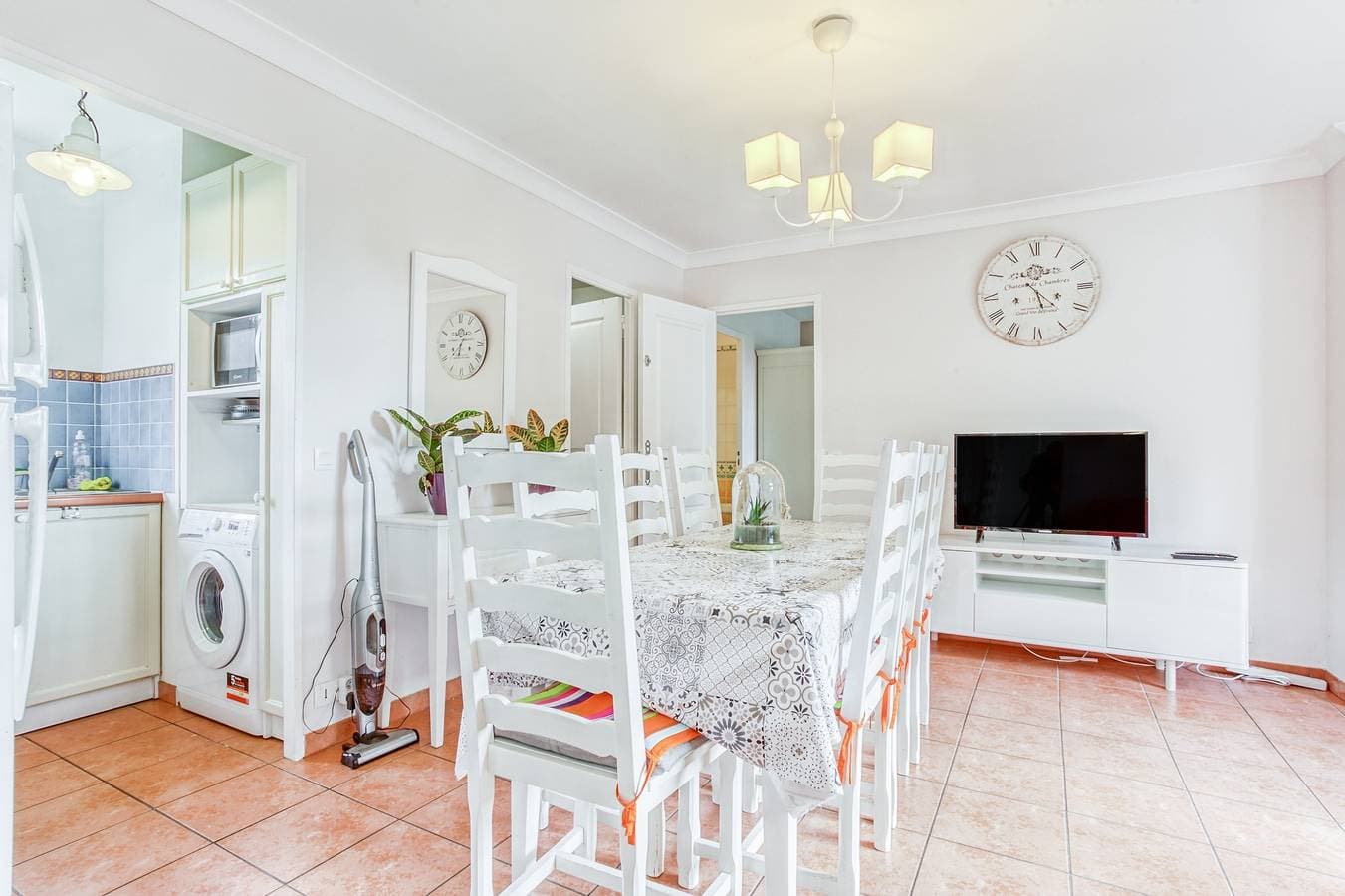 Foto 6 von 21: Ferienhaus für 8 Personen mit Pool
