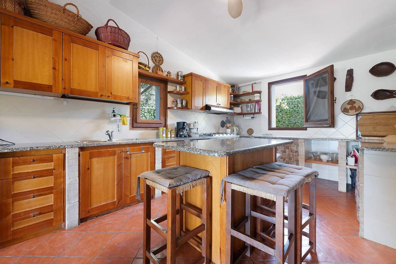 Foto 9 von 43: Villa Pounamu: Wunderschöne Villa mit Pool direkt am Meer