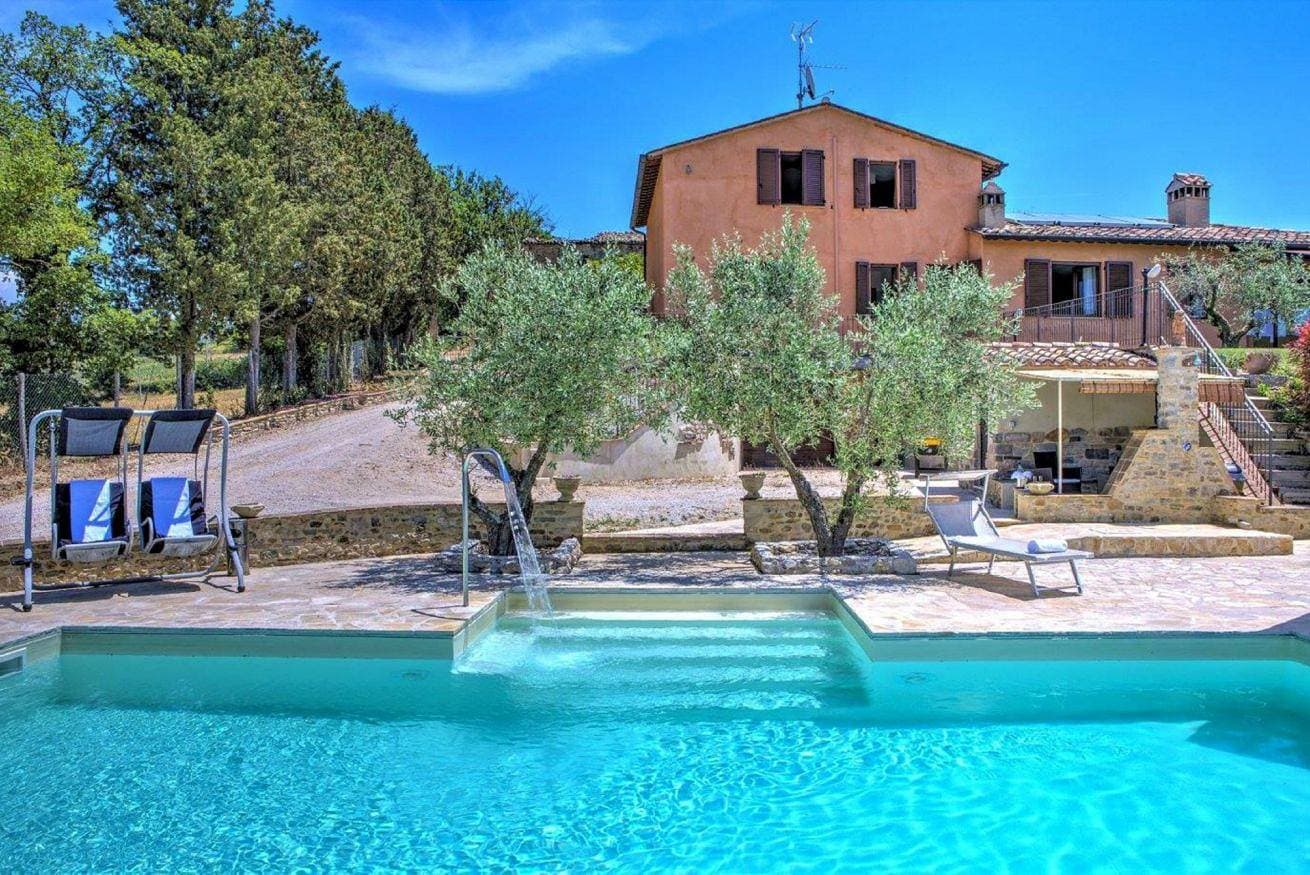 Foto 3 von 54: Villa für 12 Personen mit Pool
