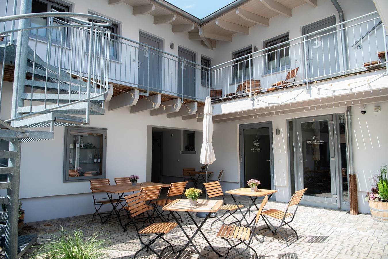 Main Landhaus 1