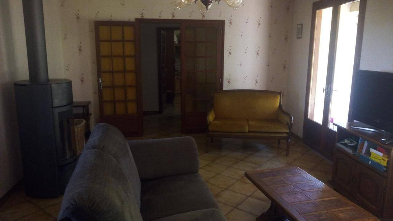 Foto 7 von 17: Three-Bedroom House