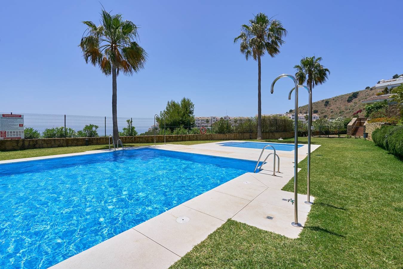 Foto 2 von 32: Ferienwohnung 'Siete Colores Rincón De La Victoria' mit Meerblick, Pool und privater Terrasse
