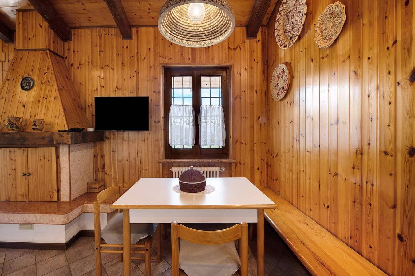 Foto 12 von 30: Ferienhaus 'Delle Delizie' mit Seeblick, privatem Garten und Klimaanlage