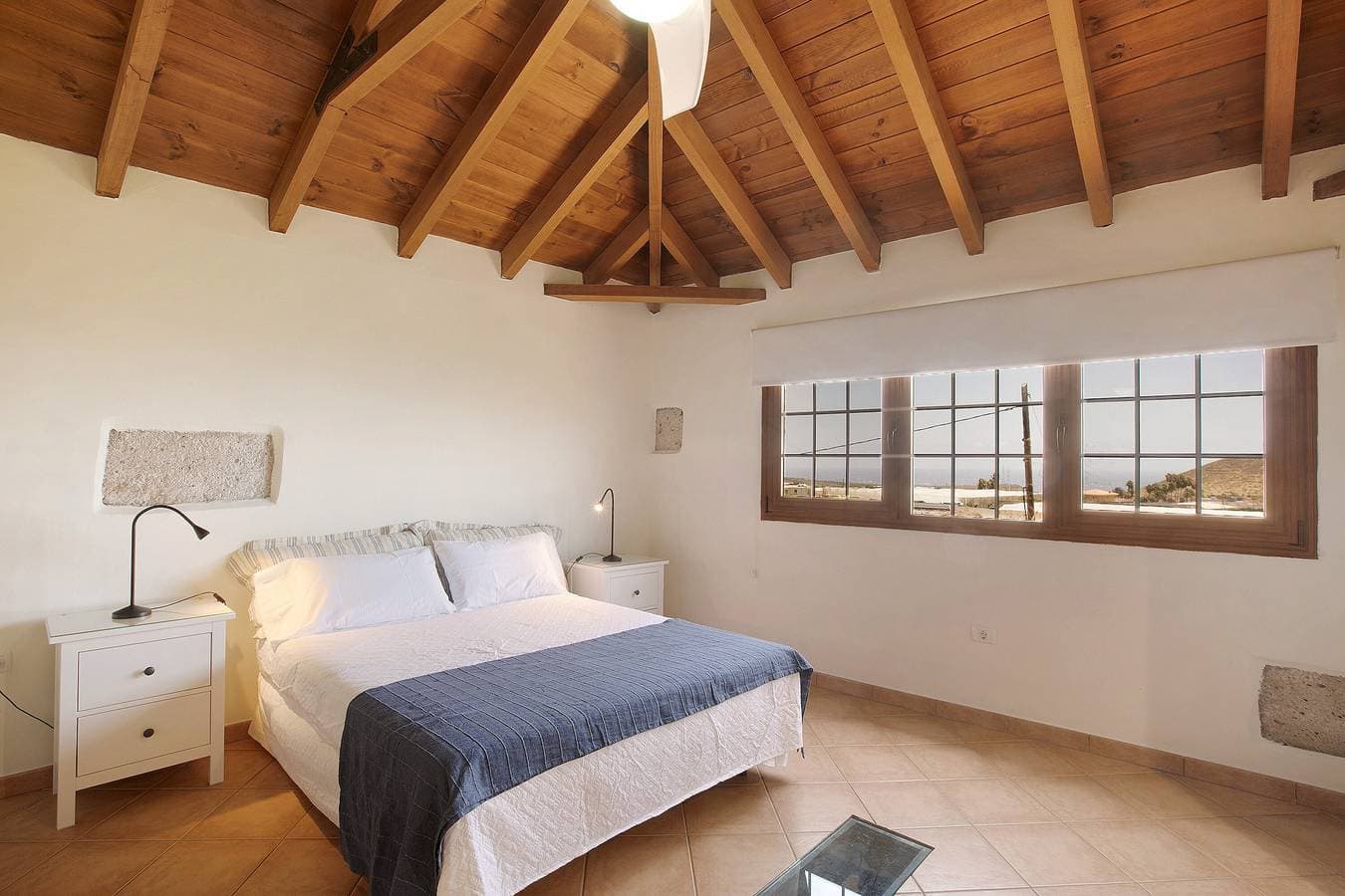 Foto 13 von 27: Ferienhaus „Las Tres Palmeras“ mit Bergblick, Gemeinschaftspool und WLAN