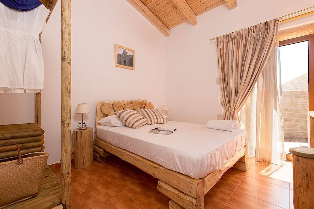 Foto 2 von 21: Chainteris Villa II, with Private Pool & Vast Views