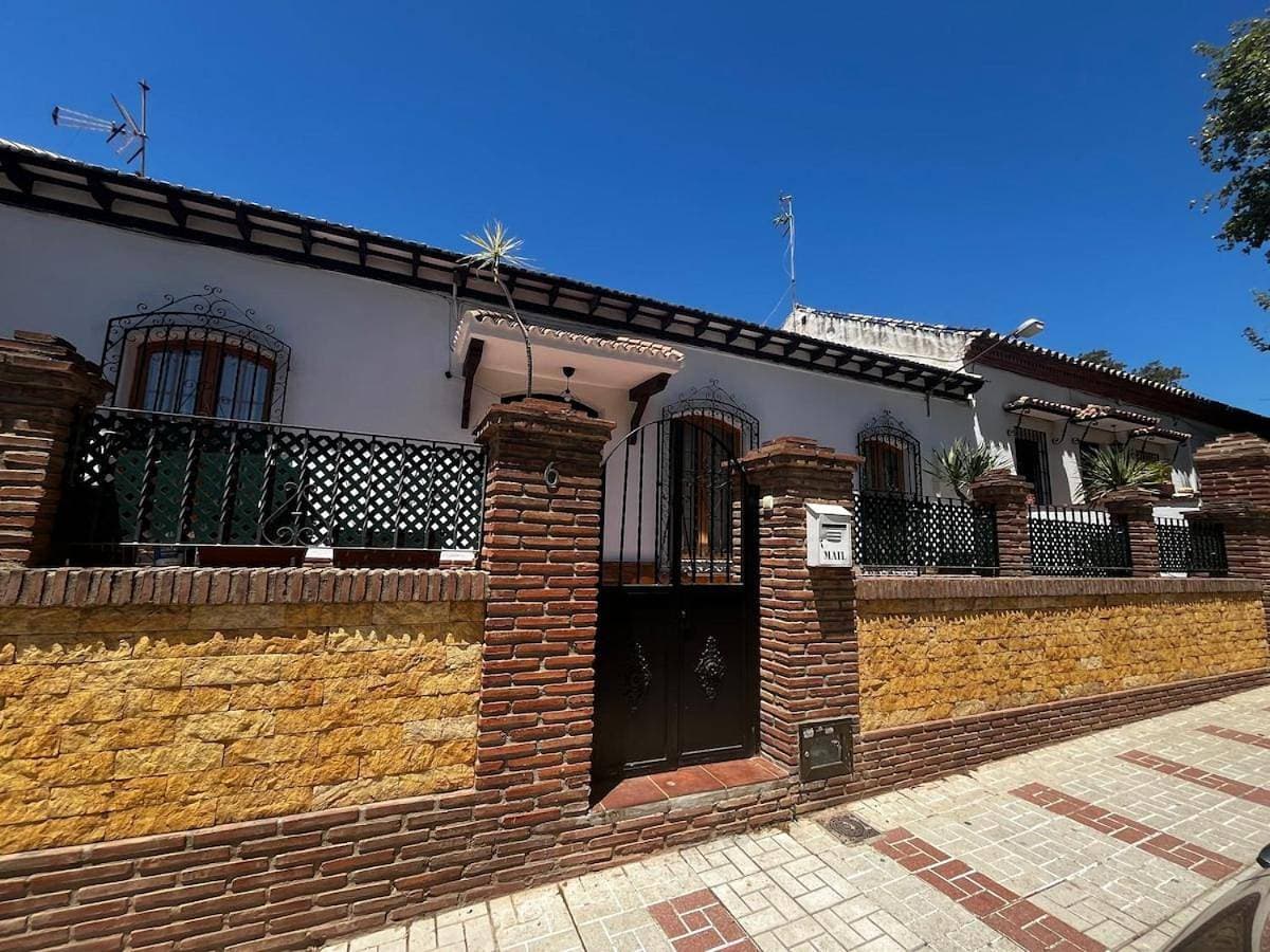 Gran casa cerca de la playa con 3 dormitorios en Pedregalejo 1