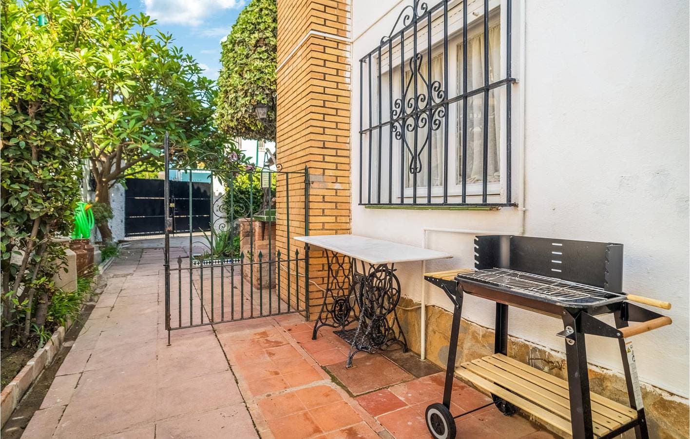 Foto 8 von 23: Airbnb am Strand mit Terrasse und Parkplatz