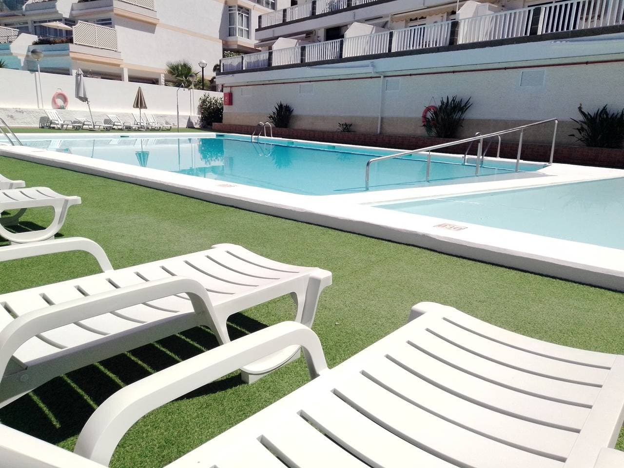 Foto 2 von 22: Balkon von Amadores – Strandblick