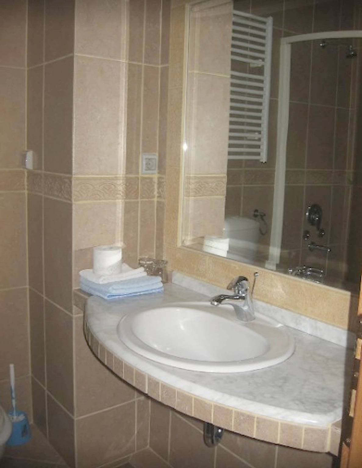 Foto 3 von 23: Levantin Inn 1,3 Zimmer N8 Meerseite