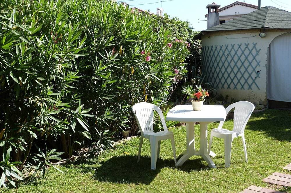 Foto 9 von 21: Cagnes sur mer in Ihrem Studio Villa mit Garten mit Terrasse und parki