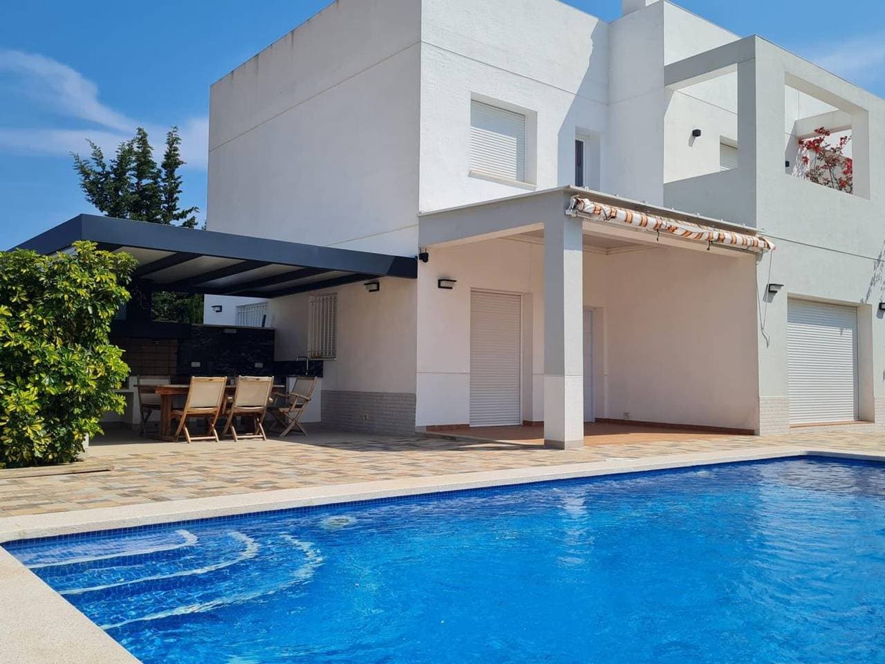 Foto 5 von 25: Moderne Villa 500m von Cala Forn, 5 Schlafzimmer, privater Pool