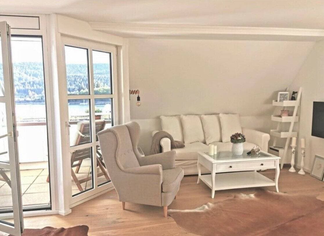 Foto 4 von 15: Ferienwohnung 'Blackforest-Schluchsee' mit Seeblick, Gemeinschaftsgarten und Wi-Fi