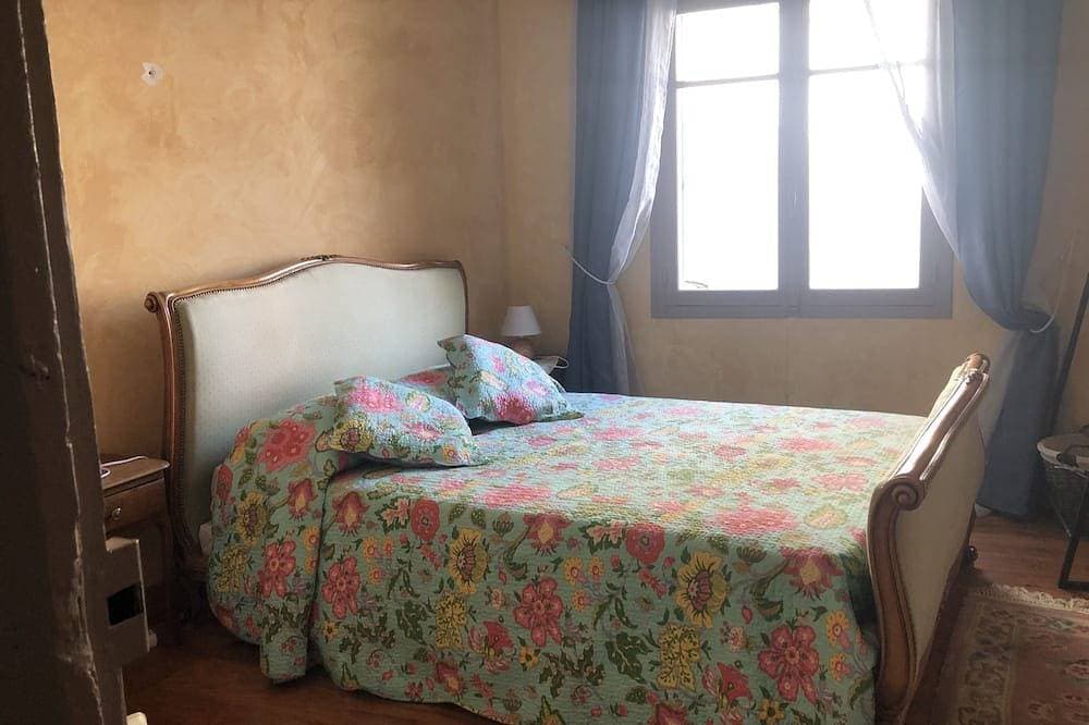 Foto 2 von 30: Provencal Village House